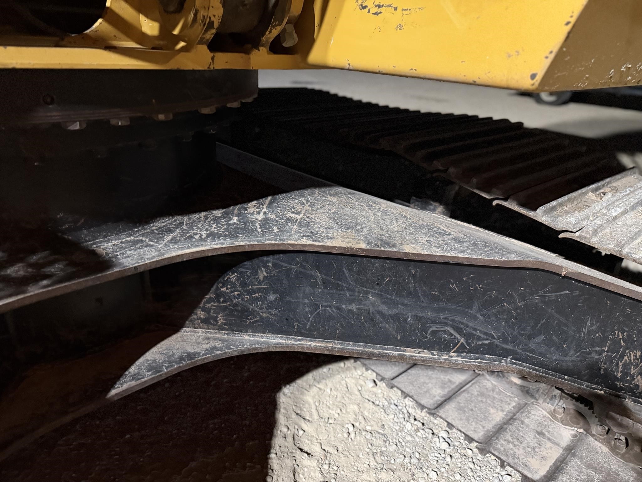 2019 Deere 250G LC Crawler Excavators - Image 68