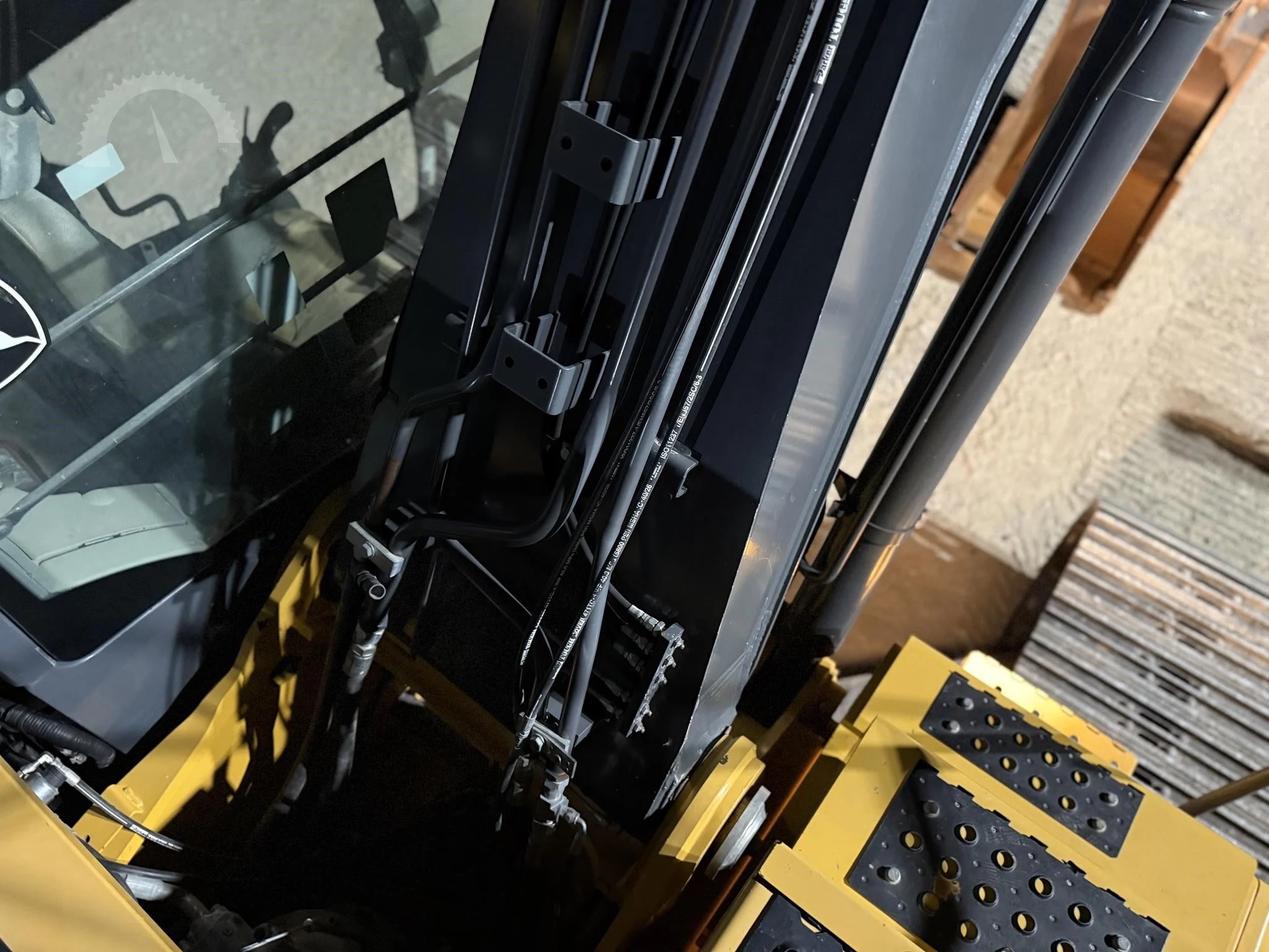 2019 Deere 250G LC Crawler Excavators - Image 66