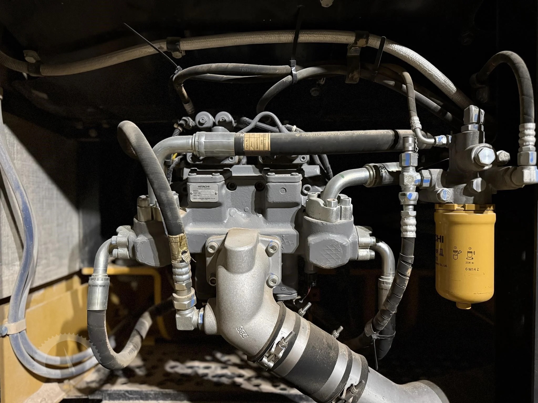 2019 Deere 250G LC Crawler Excavators - Image 60