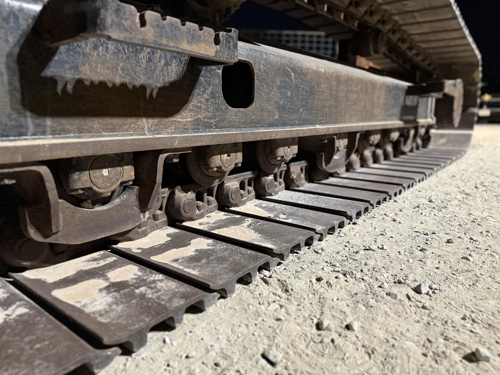 2019 Deere 250G LC Crawler Excavators - Image 45