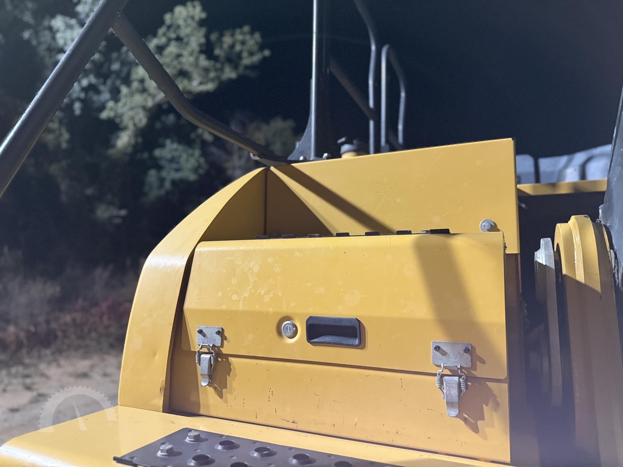 2019 Deere 250G LC Crawler Excavators - Image 78