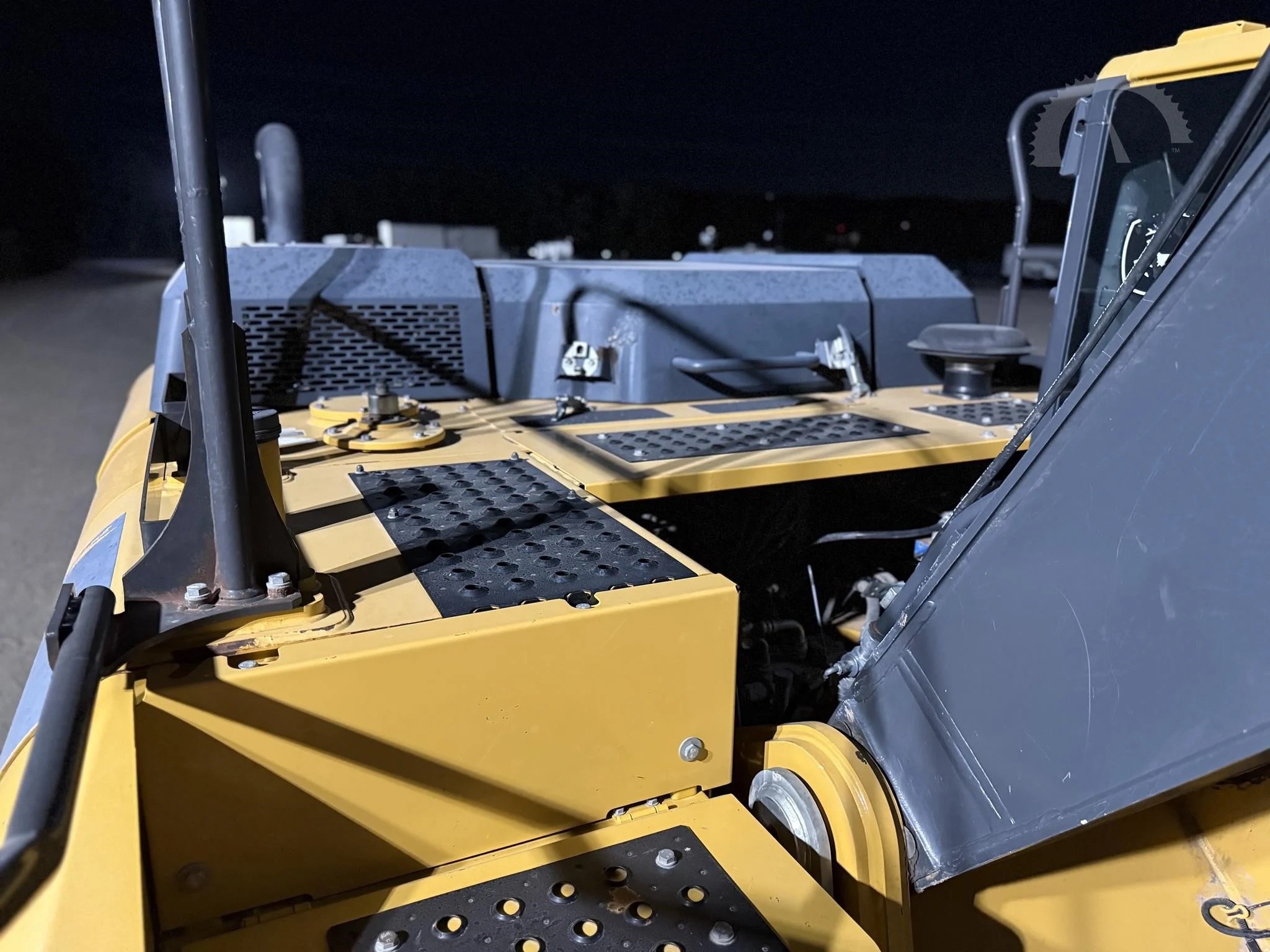 2019 Deere 250G LC Crawler Excavators - Image 77